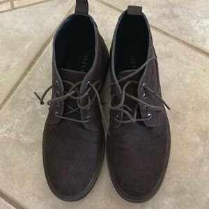 Alfani size 8.5 M men’s boots.